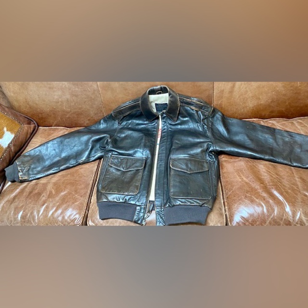 Vintage Avirex A-2 Pin-Up Leather Bomber Jacket Men's Medium